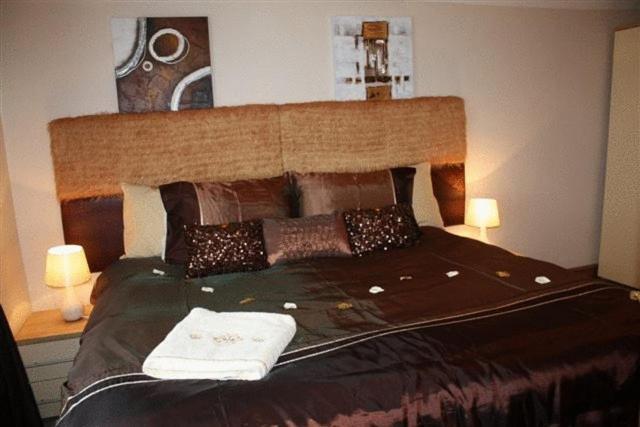 Robertsbridge Retreat At Cornhill Self Catering Apartments Zimmer foto